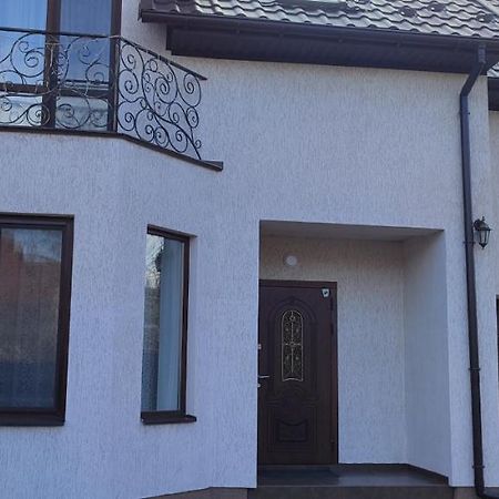 Villa Maxim Winnyzja Exterior foto